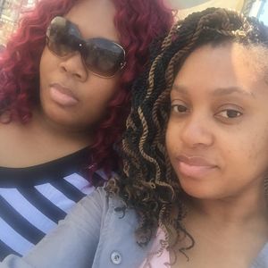 Meet your Posher, Nikki